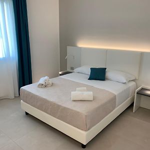 Private Bathroom King Room